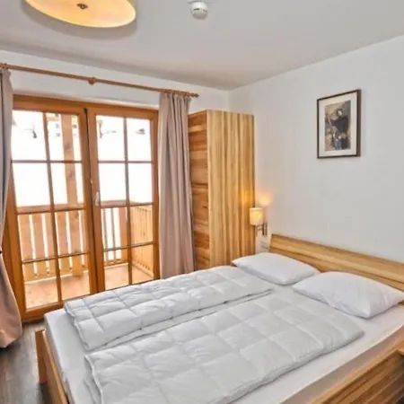 Kristall By Skinetworks Saalbach-Hinterglemm