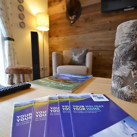 Hotel Kristall By Skinetworks 4*