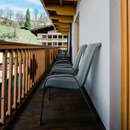 Kristall By Skinetworks 4*