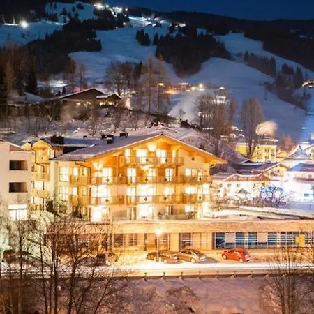 Hotel Kristall By Skinetworks Saalbach-Hinterglemm