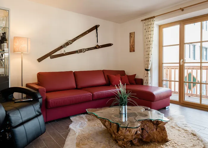 Kristall By Skinetworks Hotel 4*